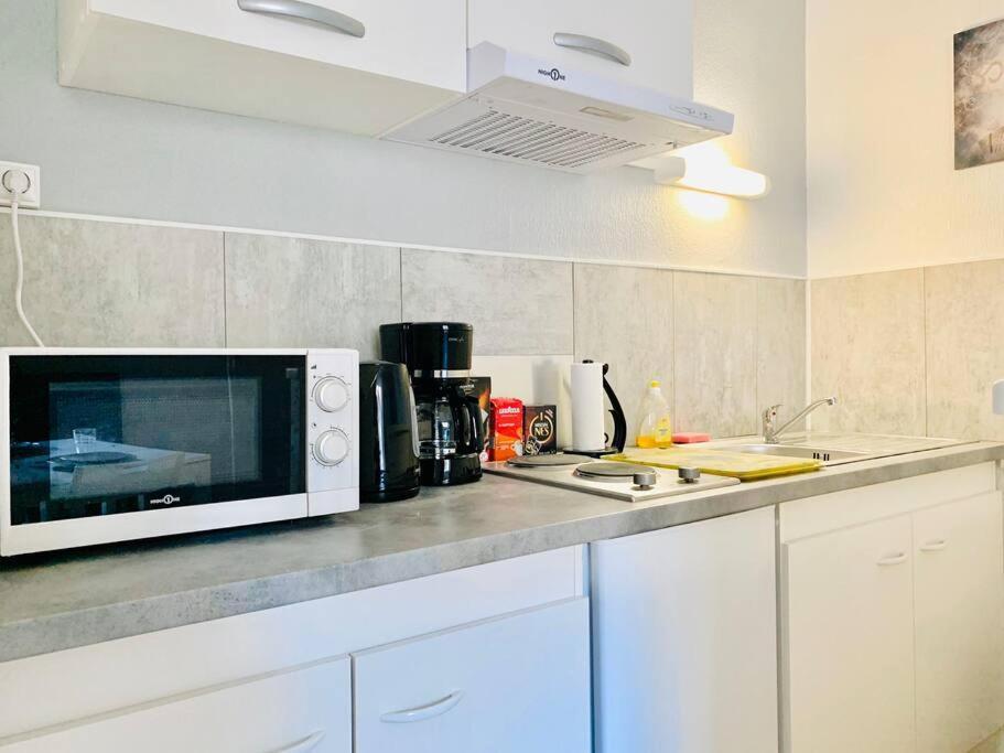 Appartement Gare & Centre Wifi - Proche Tramway Le Mans Esterno foto